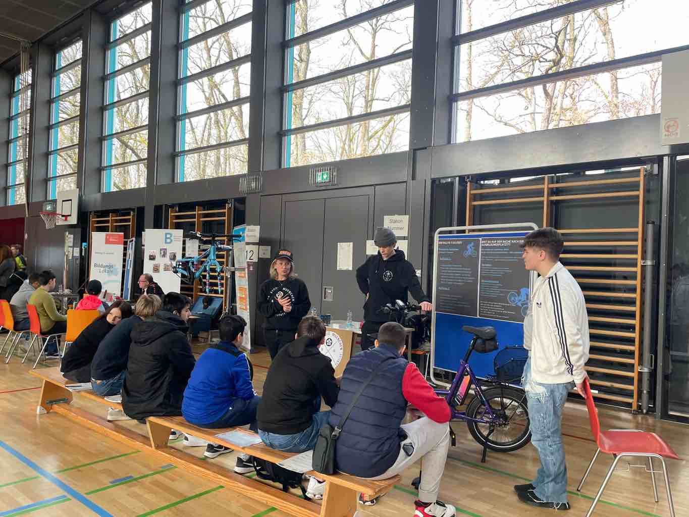 Mittelschule an der Ichostraße Neuigkeiten und Fotos